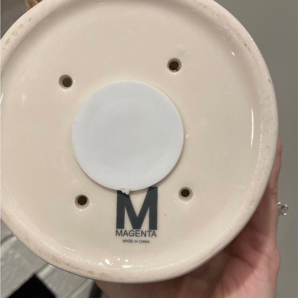 Rare hard to find original rae dunn M stamped chirp birdhouse - Picture 3 of 3